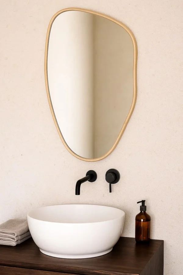 GUNNAR – Miroir Murale Forme Organique 46x79 cm | Finition Métal